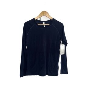 Navy Athleta Momentum Top